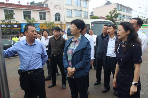 中華全國供銷合作總社領導在安義縣綠能農(nóng)業(yè)發(fā)展公司調(diào)研